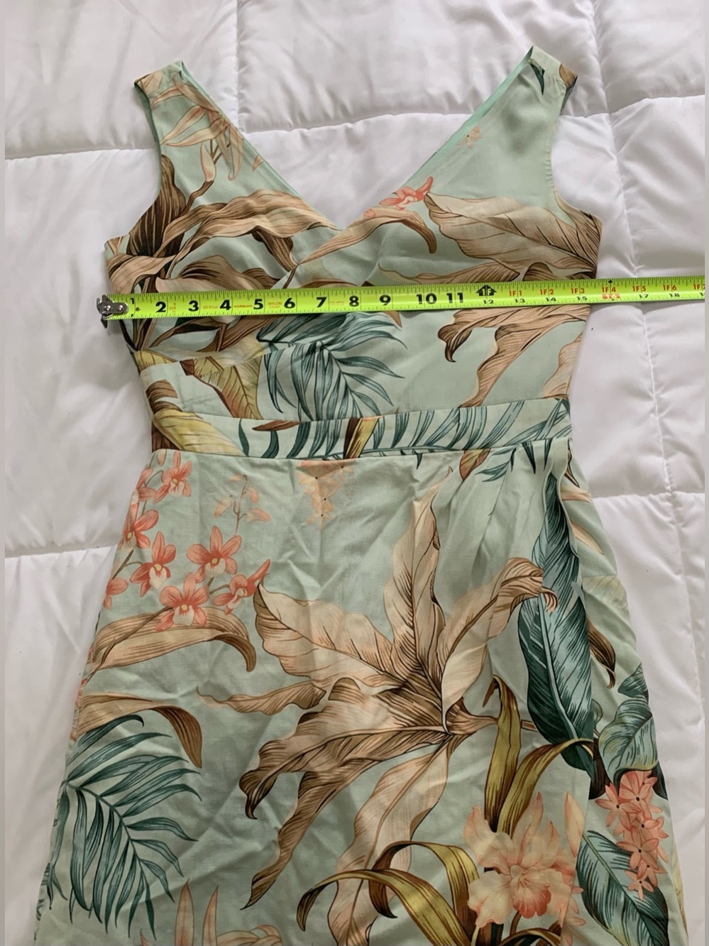 Pre Owned Tommy Bahamas dress Size 2 - Picture 3 of 4